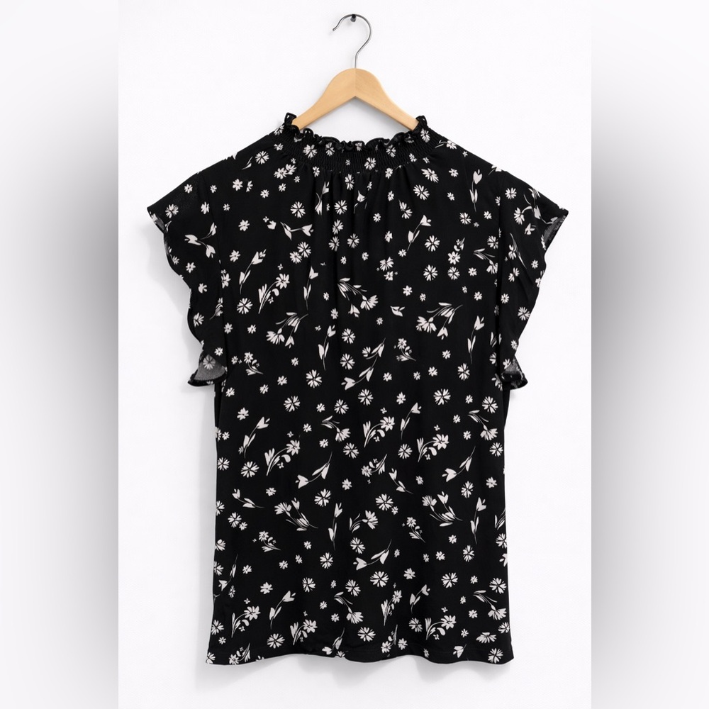 Adrienne Vittadini Black Floral Ruffle Blouse Women’s Medium Flutter Sleeve Top